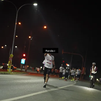 Runner Photo 7765590