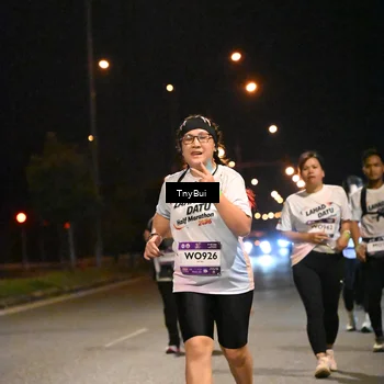 Runner Photo 7765592