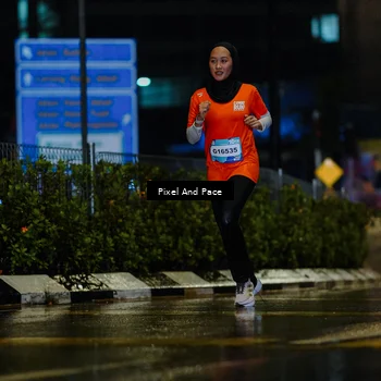 Runner Photo 7765615