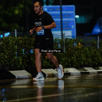 Runner Photo 7765624