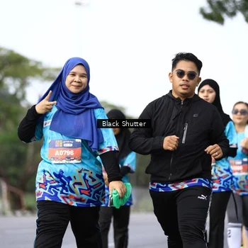 Runner Photo 7765639
