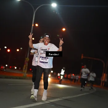 Runner Photo 7765644