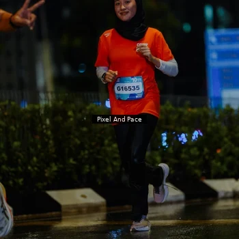 Runner Photo 7765645