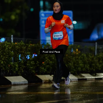 Runner Photo 7765646