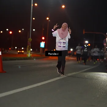 Runner Photo 7765648