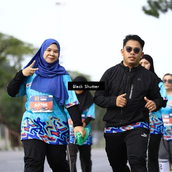 Runner Photo 7765659