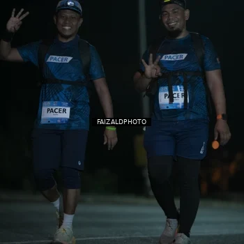 Runner Photo 7765679