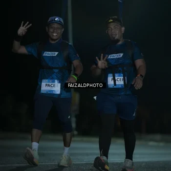 Runner Photo 7765697