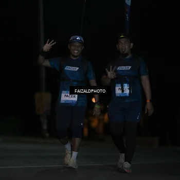 Runner Photo 7765713