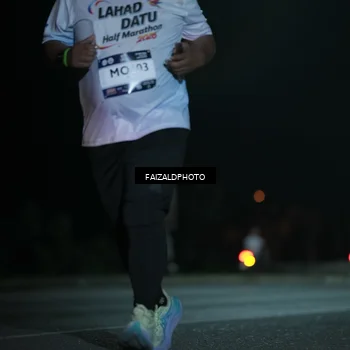 Runner Photo 7765720
