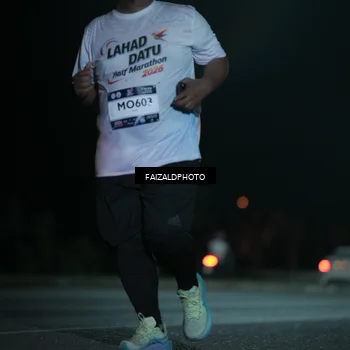 Runner Photo 7765732