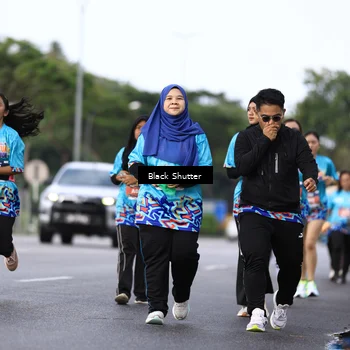 Runner Photo 7765741