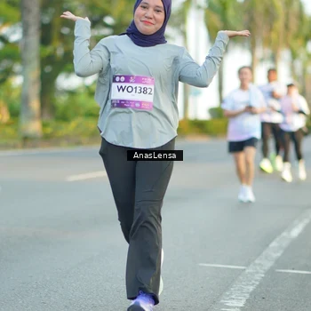 Runner Photo 7765748