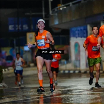 Runner Photo 7765757