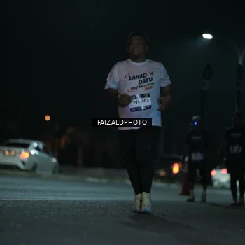 Runner Photo 7765760