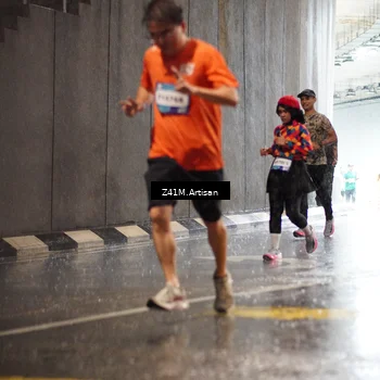 Runner Photo 7765780