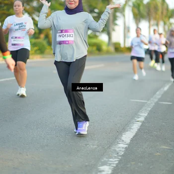 Runner Photo 7765784