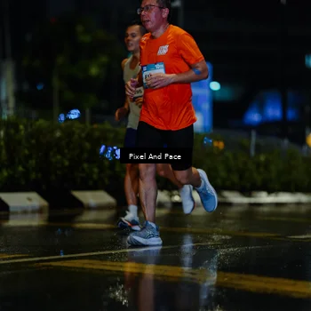 Runner Photo 7765796