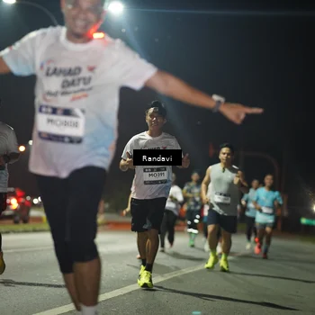 Runner Photo 7765843