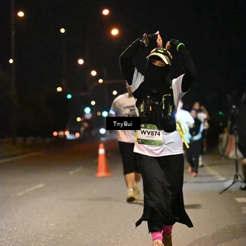 Runner Photo 7765863