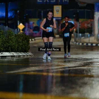 Runner Photo 7765881