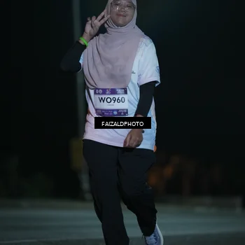 Runner Photo 7765893