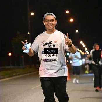 Runner Photo 7765907