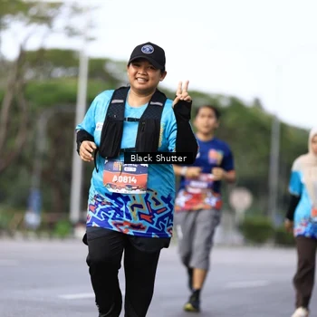 Runner Photo 7765913