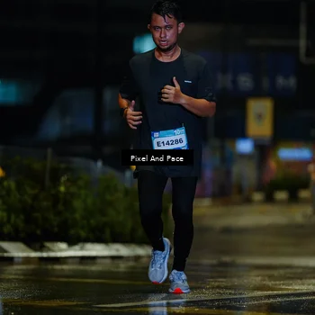 Runner Photo 7765918