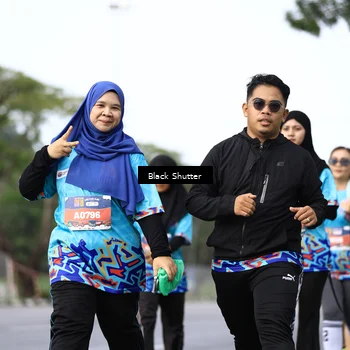 Runner Photo 7765921