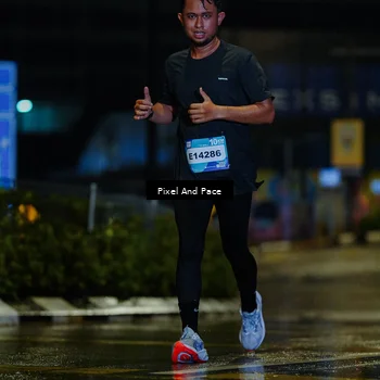 Runner Photo 7765923