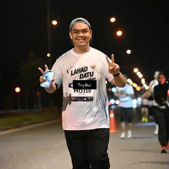 Runner Photo 7765937