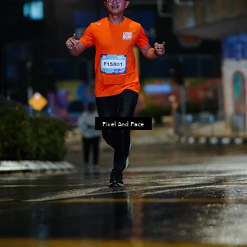 Runner Photo 7765945