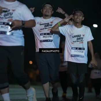 Runner Photo 7765968