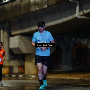 Runner Photo 7766000