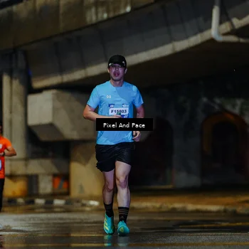 Runner Photo 7766001