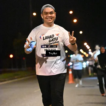 Runner Photo 7766007