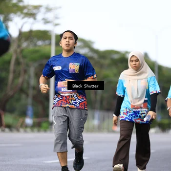 Runner Photo 7766048