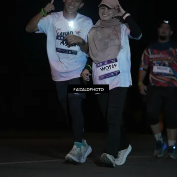 Runner Photo 7766051