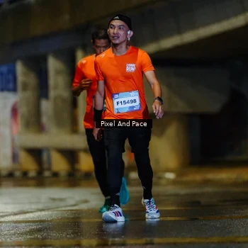 Runner Photo 7766055
