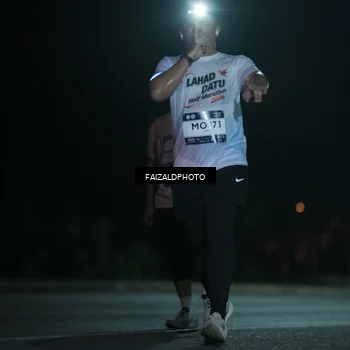 Runner Photo 7766060