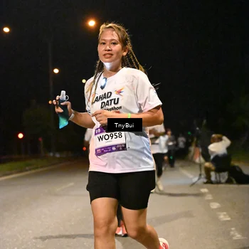 Runner Photo 7766061