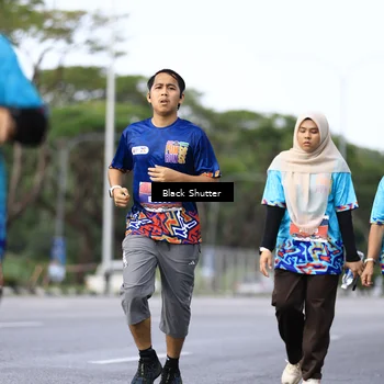 Runner Photo 7766073