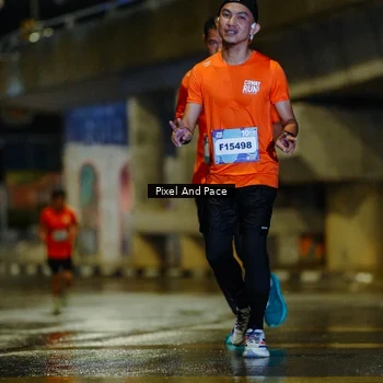 Runner Photo 7766084