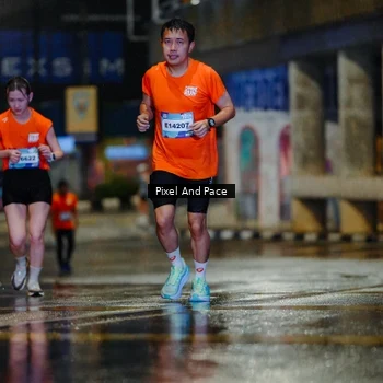 Runner Photo 7766093