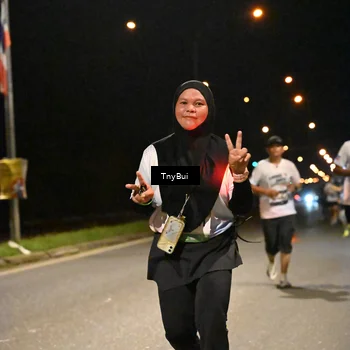 Runner Photo 7766097