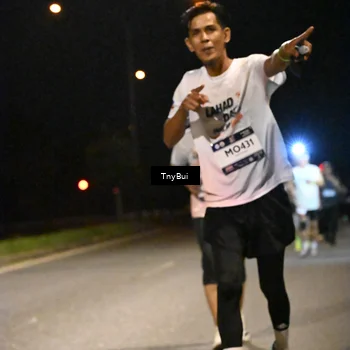 Runner Photo 7766106
