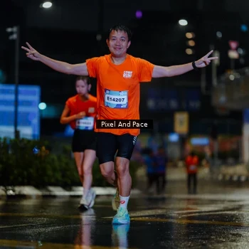 Runner Photo 7766123