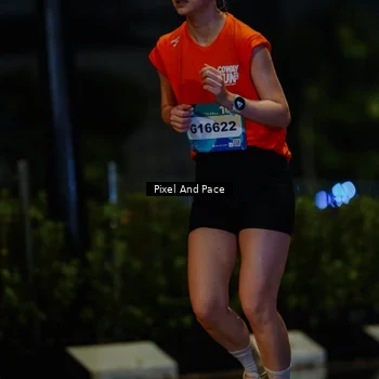 Runner Photo 7766145
