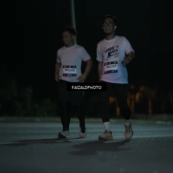 Runner Photo 7766148